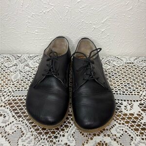 Black leather Aintap grounding shoes